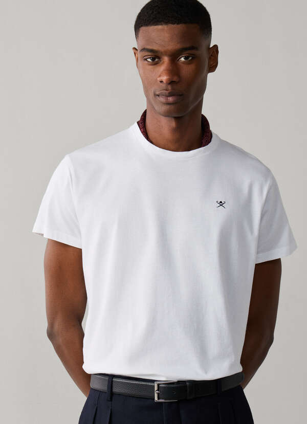 Classic Fit Logo T-Shirt Classic Fit Logo T-Shirt