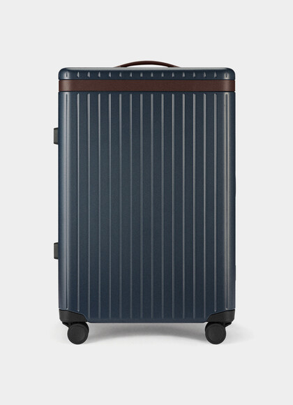 Hybrid Check In Suitcase