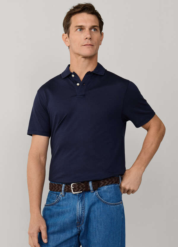 Classic Fit Short Sleeve Travel Pique Polo Classic Fit Short Sleeve Travel Pique Polo