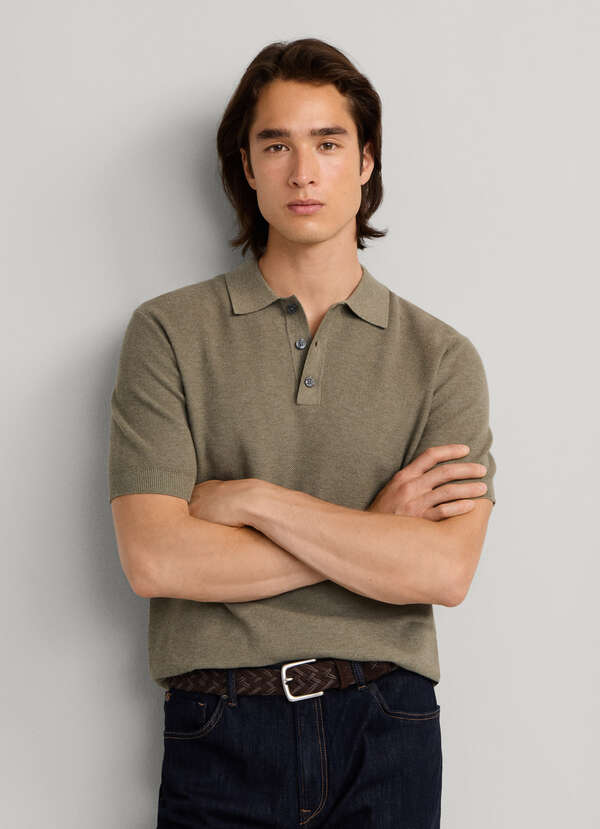 Classic Fit Short Sleeve Knit Polo Classic Fit Short Sleeve Knit Polo