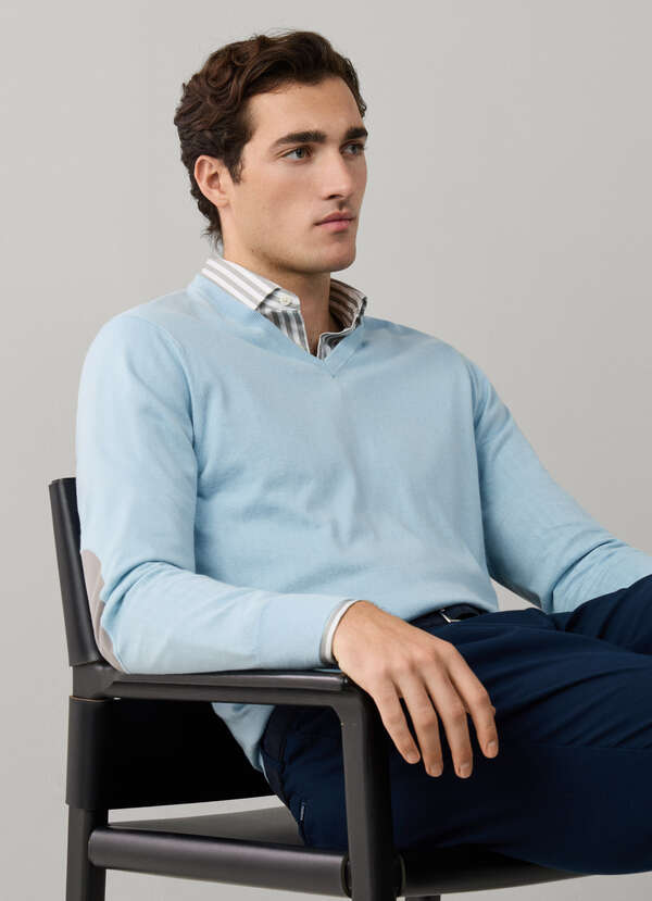 Cotton-Cashmere V-Neck Jumper Cotton-Cashmere V-Neck Jumper