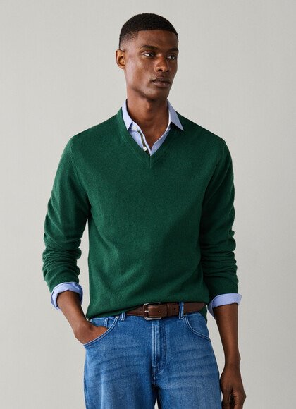 Merino Wool-Cashmere Blend V-Neck Jumper