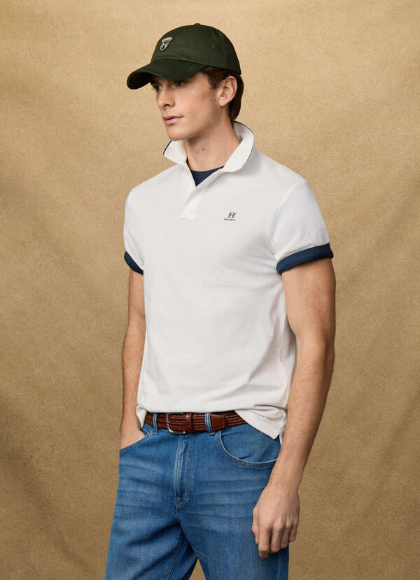Classic Fit Short Sleeve Tipped Polo