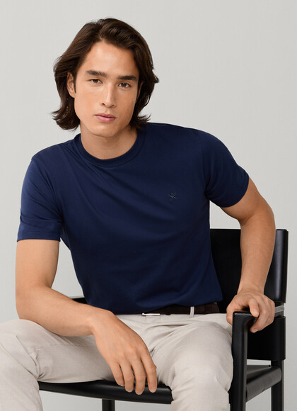 Classic Fit Short Sleeve Logo T-Shirt