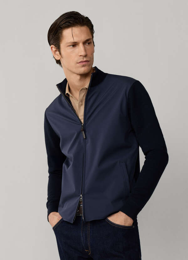 Travel Hybrid Full Zip Jacket