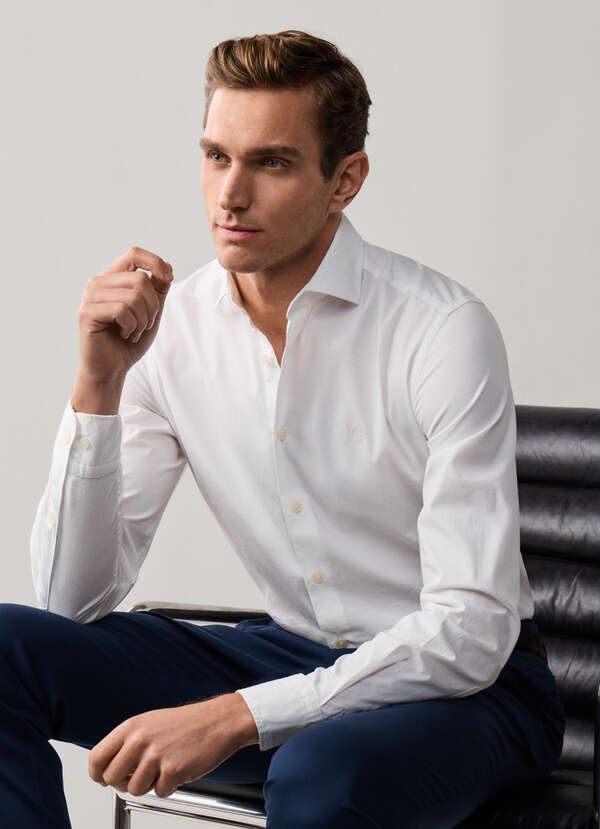 Tailored Fit Stretch Poplin Shirt