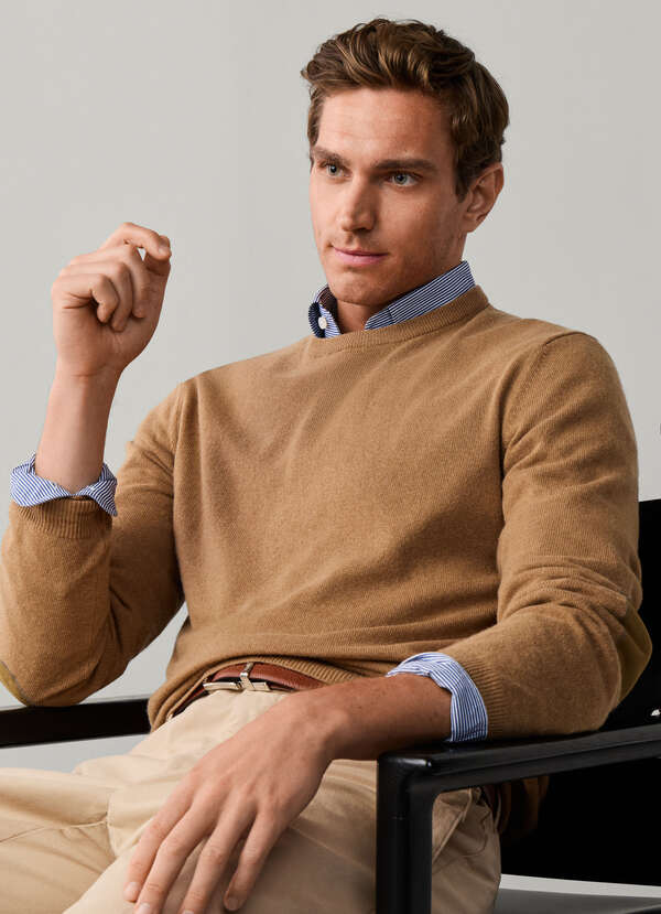 Merino Wool-Cashmere Blend Crew Neck Jumper Merino Wool-Cashmere Blend Crew Neck Jumper