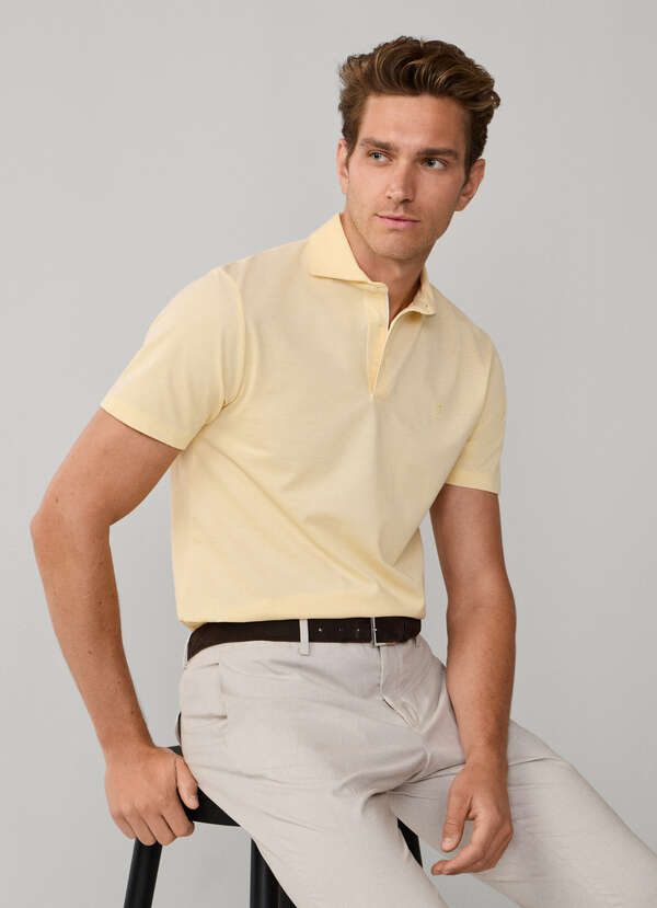 Classic Fit Short Sleeve Oxford Pique Polo Classic Fit Short Sleeve Oxford Pique Polo