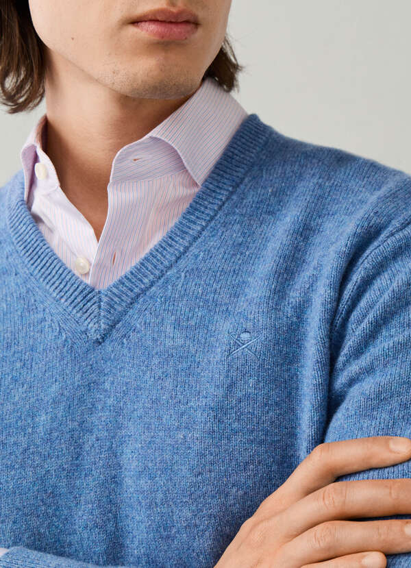 Lambswool V-Neck Jumper - 2