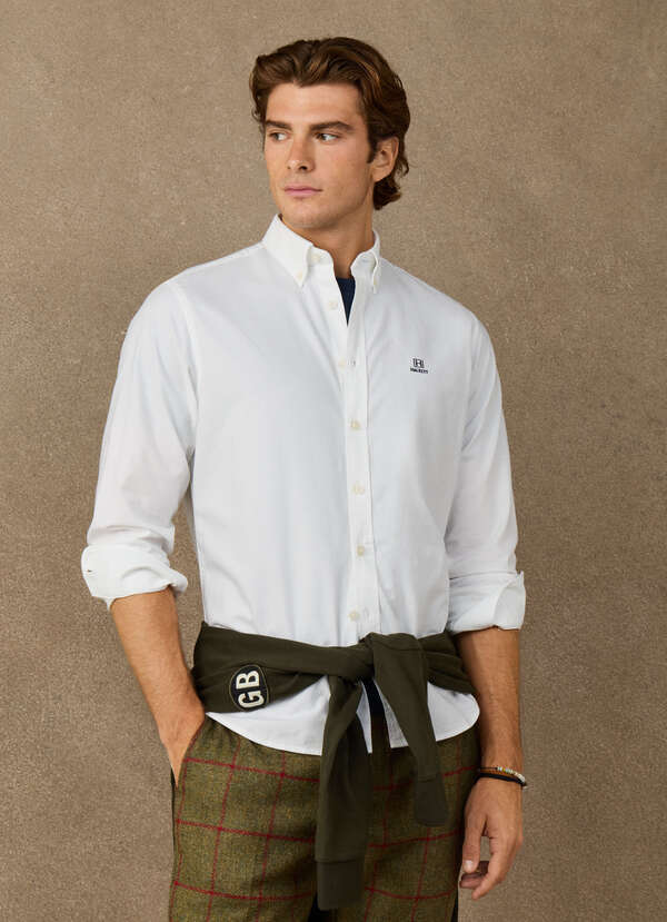 Classic Fit Solid Oxford Shirt