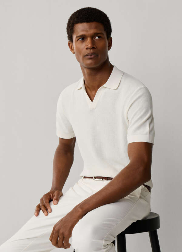 Textured Knitted Short Sleeve Polo