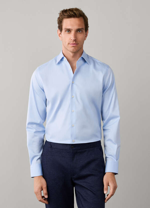Tailored Fit Travel Solid Shirt