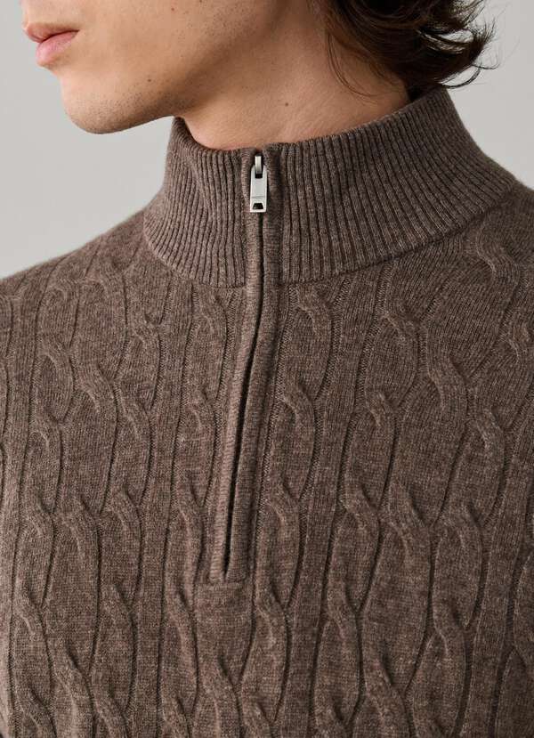 Lambswool Cable Knit Quarter Zip Jumper - 2