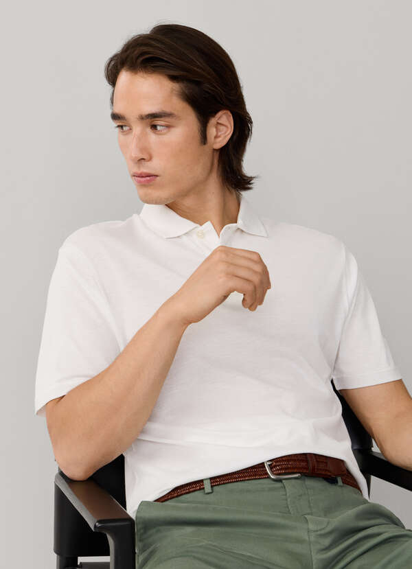 Classic Fit Short Sleeve Travel Pique Polo