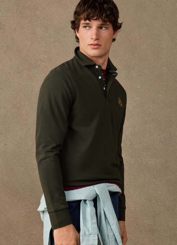Classic Fit Long Sleeve Branded Crest Polo