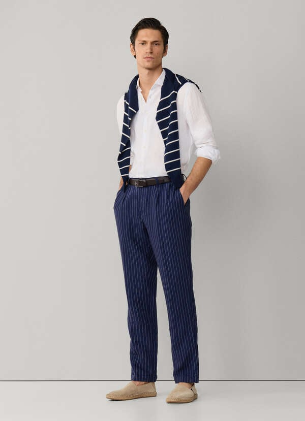 Relaxed Fit Regent Stripe Drawstring Chino Relaxed Fit Regent Stripe Drawstring Chino