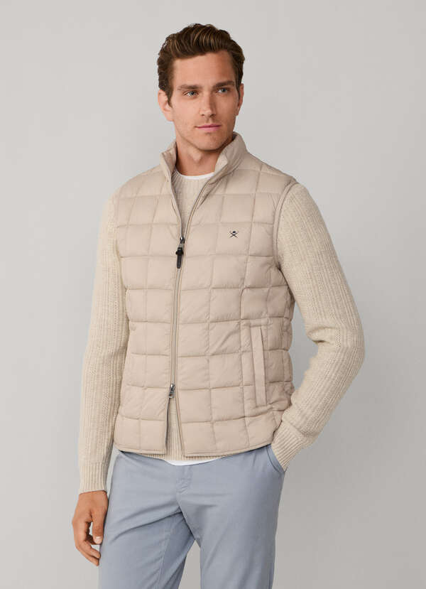 Ultra Lightweight Gilet - 2 Ultra Lightweight Gilet - 2