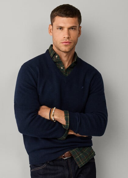 Lambswool V-Neck Jumper