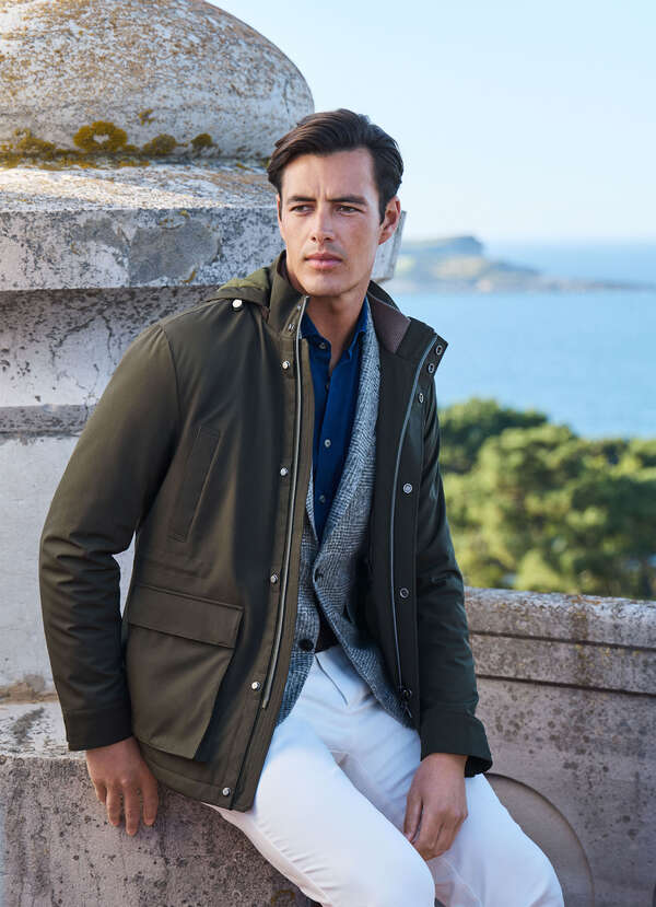 Water Resistant Hooded Car Coat Water Resistant Hooded Car Coat
