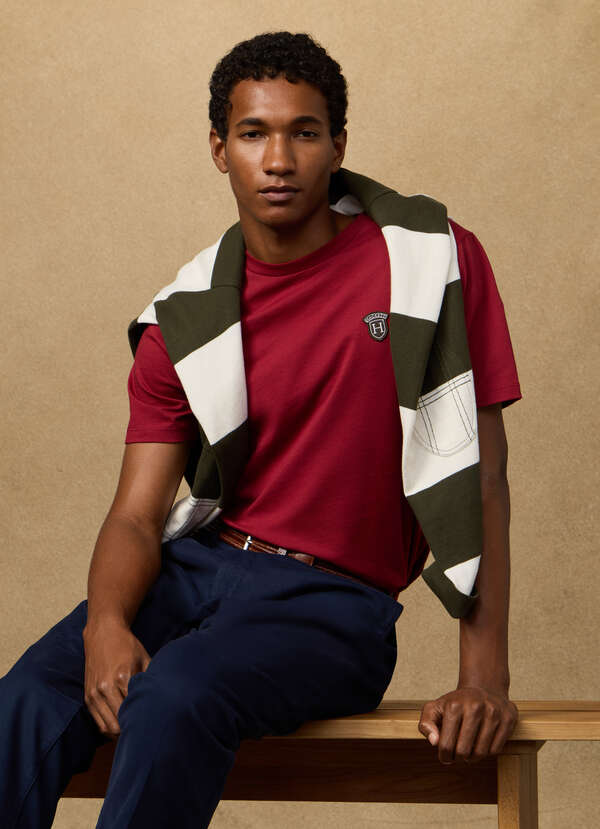 Classic Fit Badge T-Shirt Classic Fit Badge T-Shirt