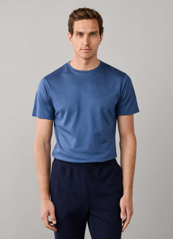 Travel Classic Fit Pique T-Shirt Travel Classic Fit Pique T-Shirt