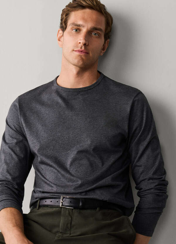 Classic Fit Long Sleeve Pima Cotton T-Shirt